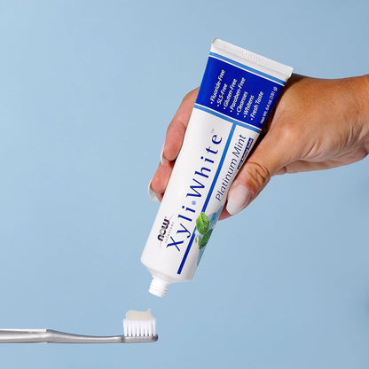 NOW Solutions Xyliwhite Platinum Mint Baking Soda Toothpaste